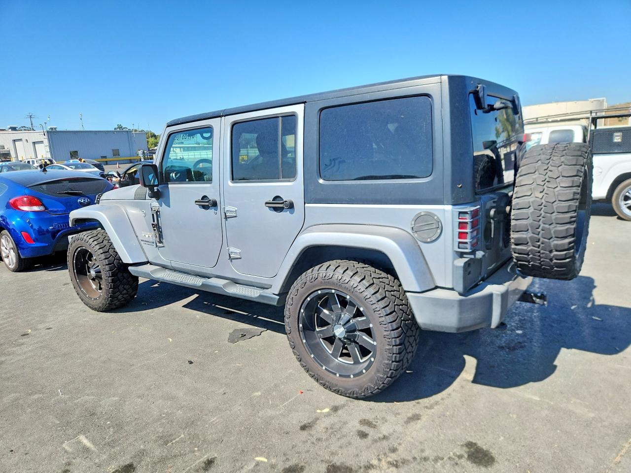 1C4HJWEG7HL636479 · 2017 JEEP WRANGLER UNLIMITED · 2/12
