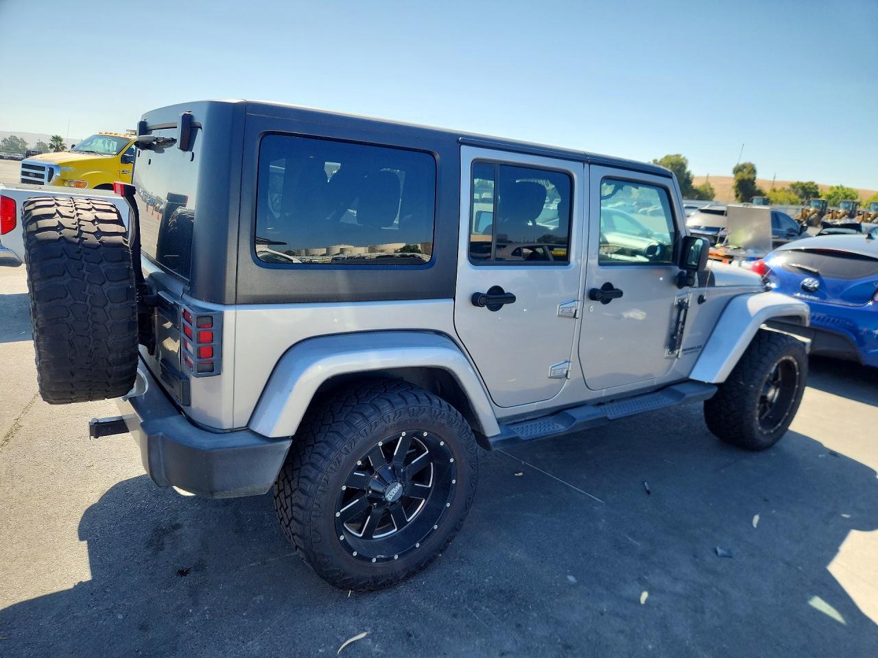 1C4HJWEG7HL636479 · 2017 JEEP WRANGLER UNLIMITED · 3/12