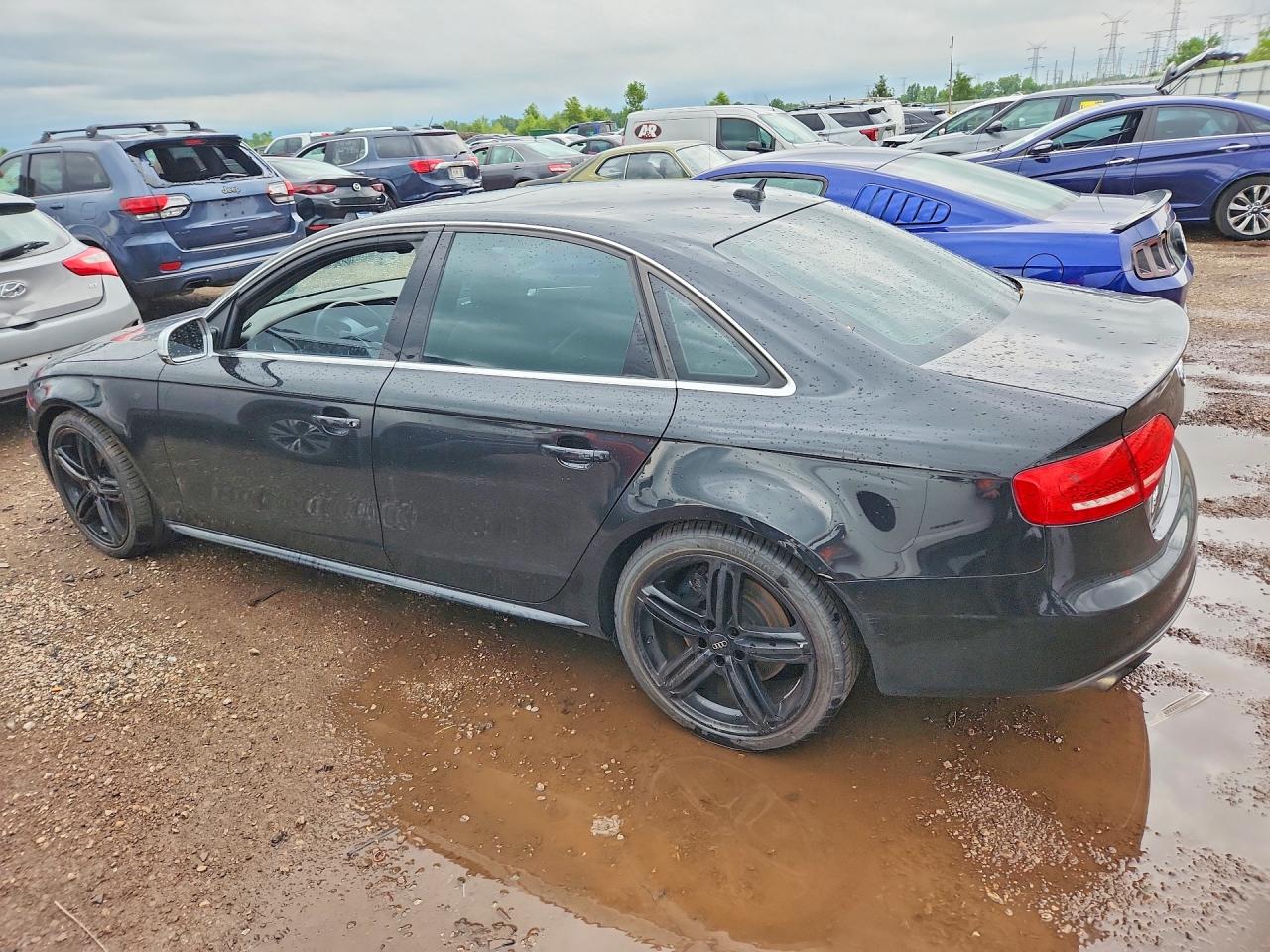 WAUDGAFL7BA048545 · 2011 AUDI S4 · 2/13