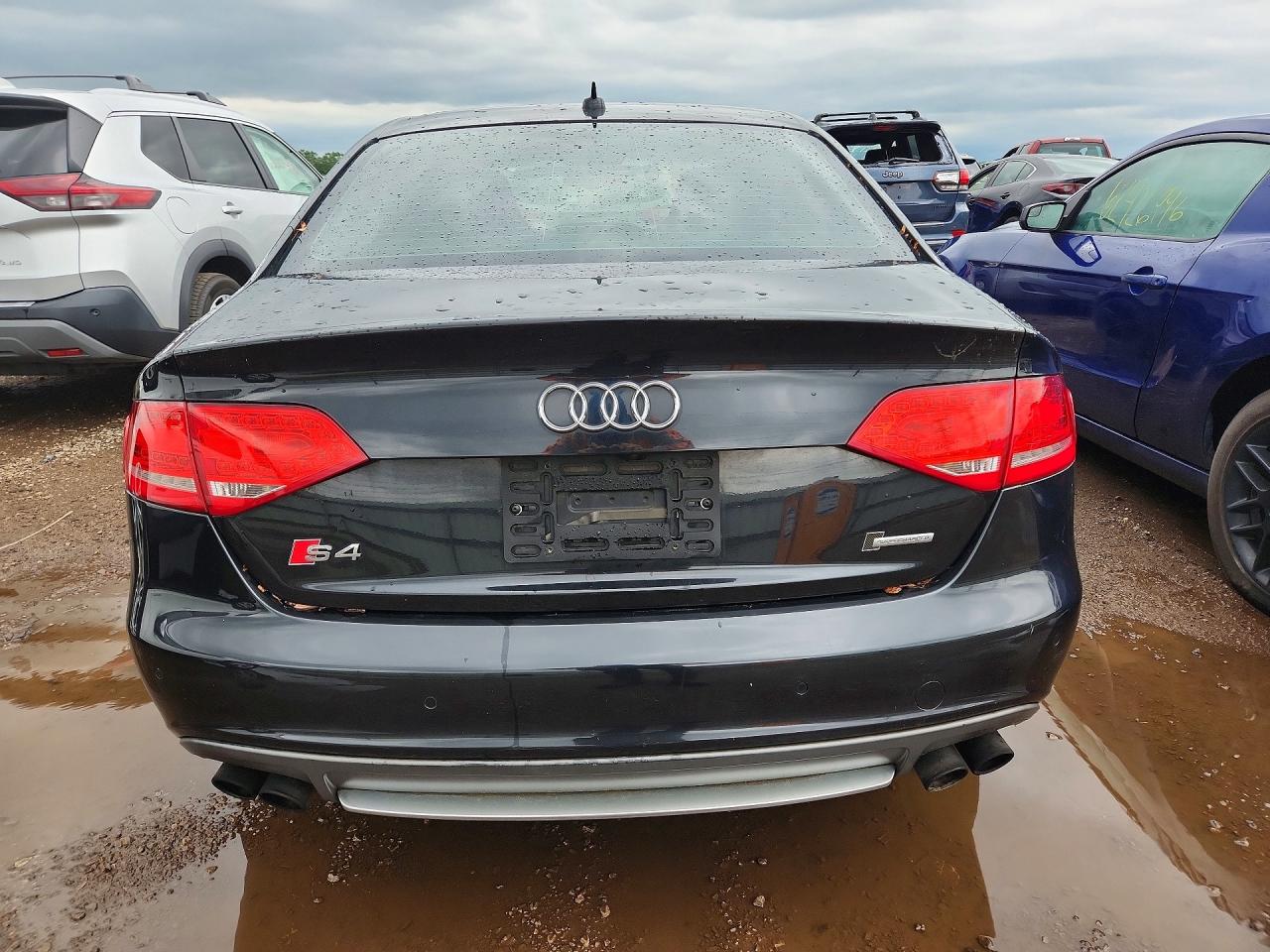 WAUDGAFL7BA048545 · 2011 AUDI S4 · 6/13