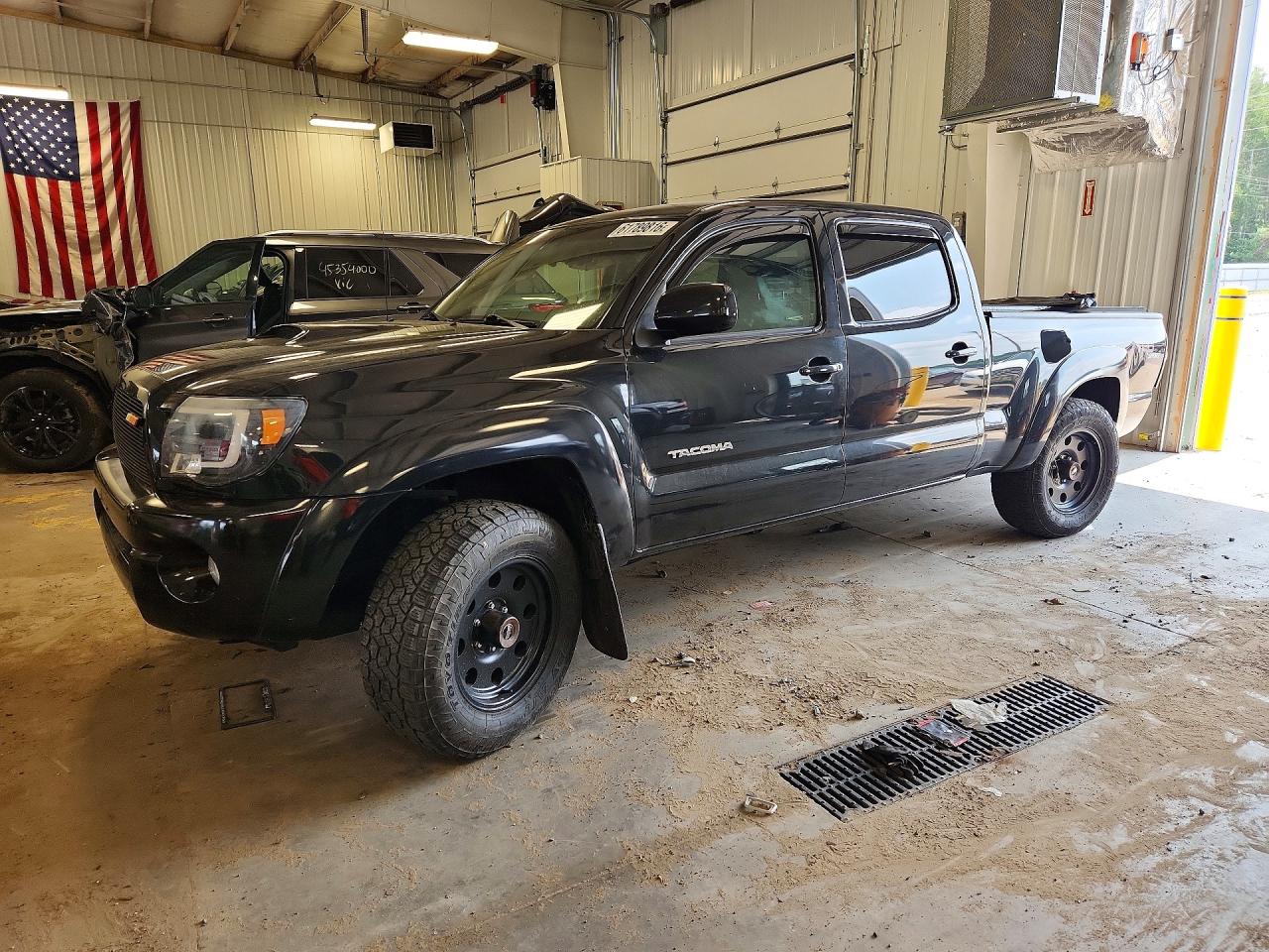 2010 TOYOTA TACOMA