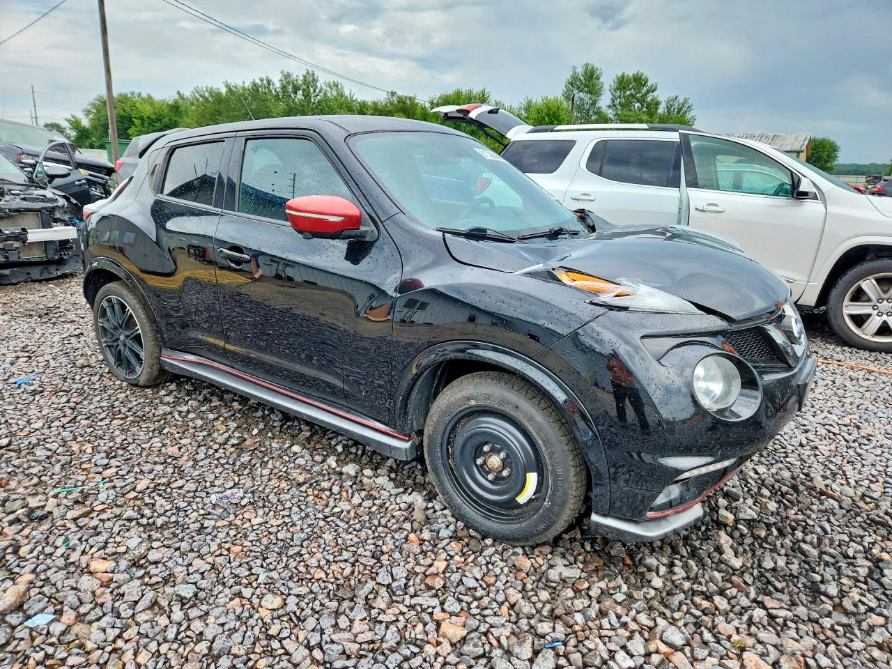 JN8AF5MV2FT558739 · 2015 NISSAN JUKE · 4/13