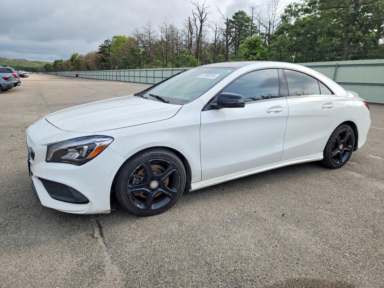 WDDSJ4GB4KN699729 · 2019 MERCEDES-BENZ CLA