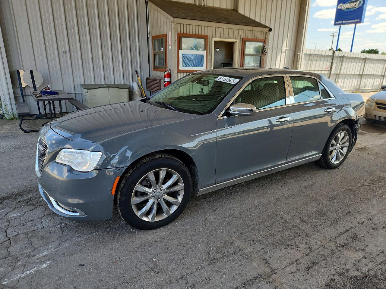 2C3CCAKG8KH689941 · 2019 CHRYSLER 300