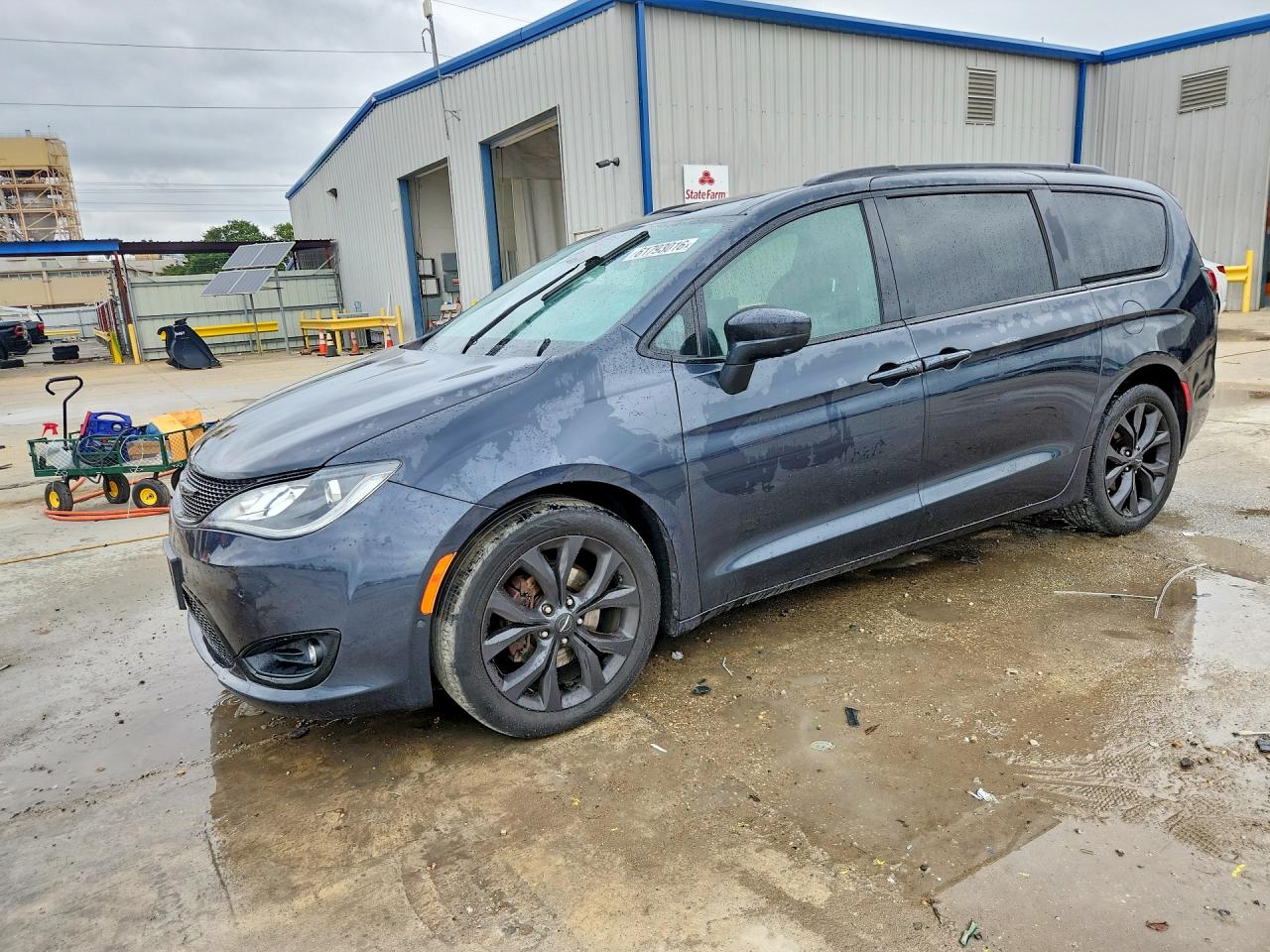 2C4RC1EG3KR737843 · 2019 CHRYSLER PACIFICA