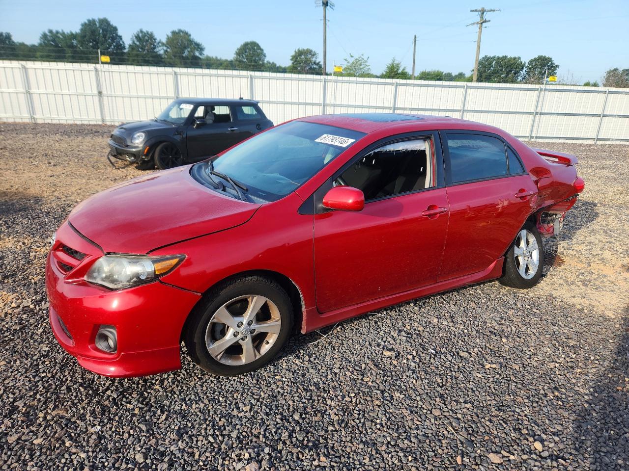 2T1BU4EE3BC585626 · 2011 TOYOTA COROLLA