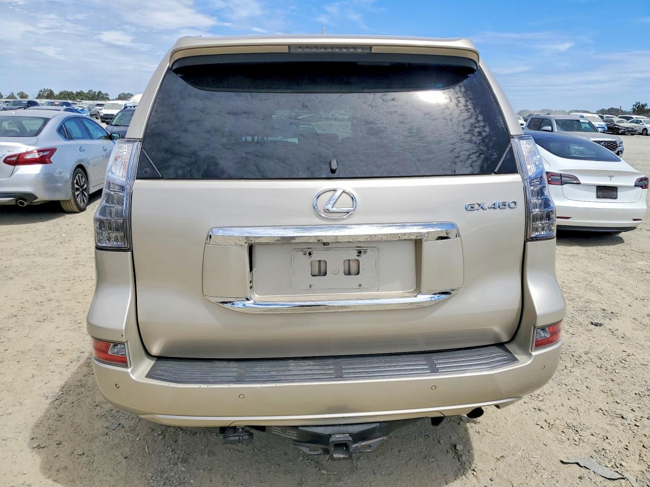 JTJJM7FX1E5068207 · 2014 LEXUS GX · 6/12