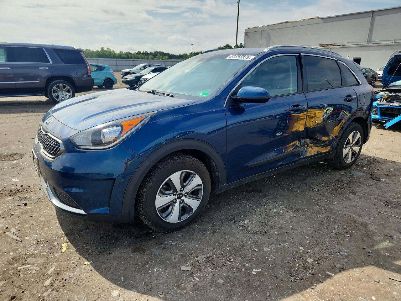 KNDCB3LC2K5345549 · 2019 KIA NIRO