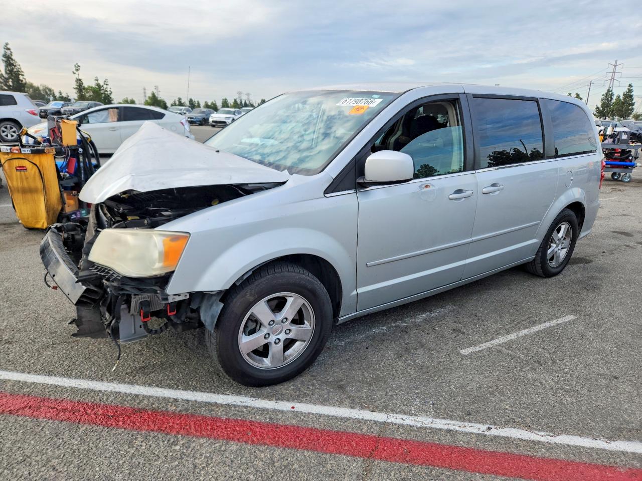 2C4RDGDG3CR110885 · 2012 DODGE GRAND CARAVAN