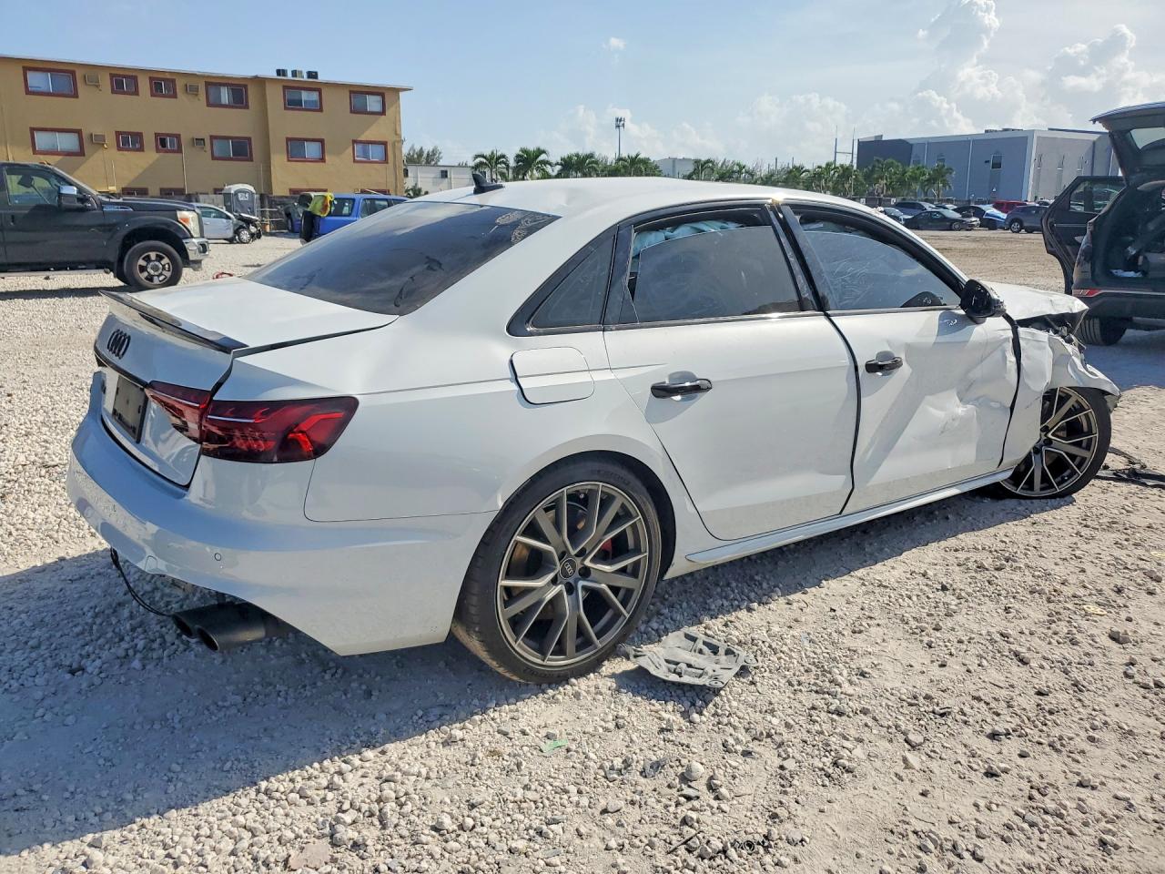 WAUB4AF48MA087222 · 2021 AUDI S4 · 3/13