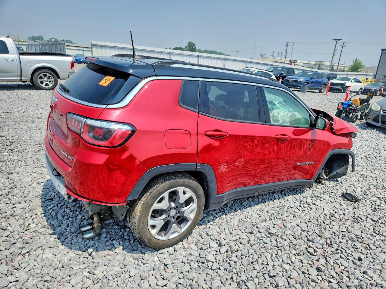 3C4NJDCB7HT641619 · 2017 JEEP COMPASS · 3/13