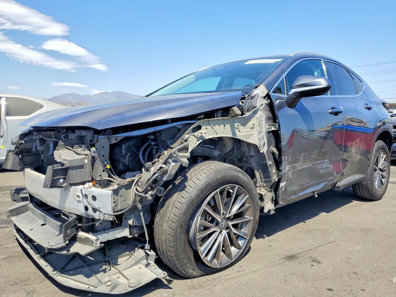 2T2ADCEZ1PC002921 · 2023 LEXUS NX