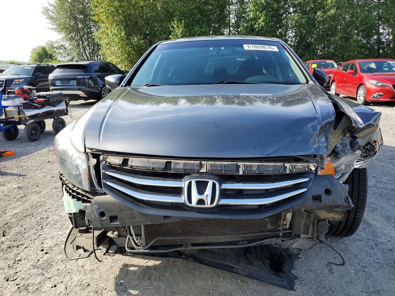 1HGCP3F8XBA019340 · 2011 HONDA ACCORD · 5/13