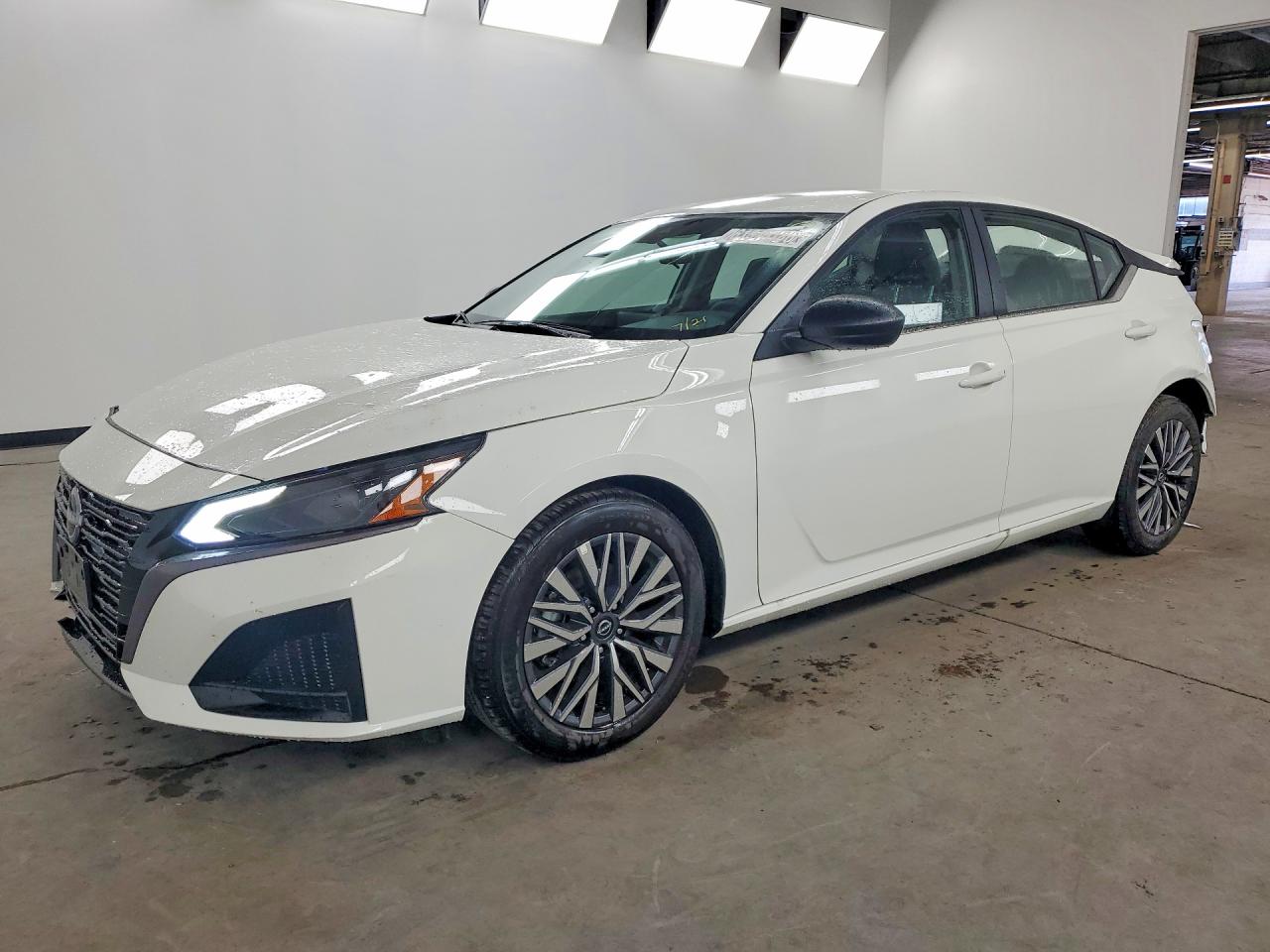 1N4BL4DV5TN342070 · 2026 NISSAN ALTIMA