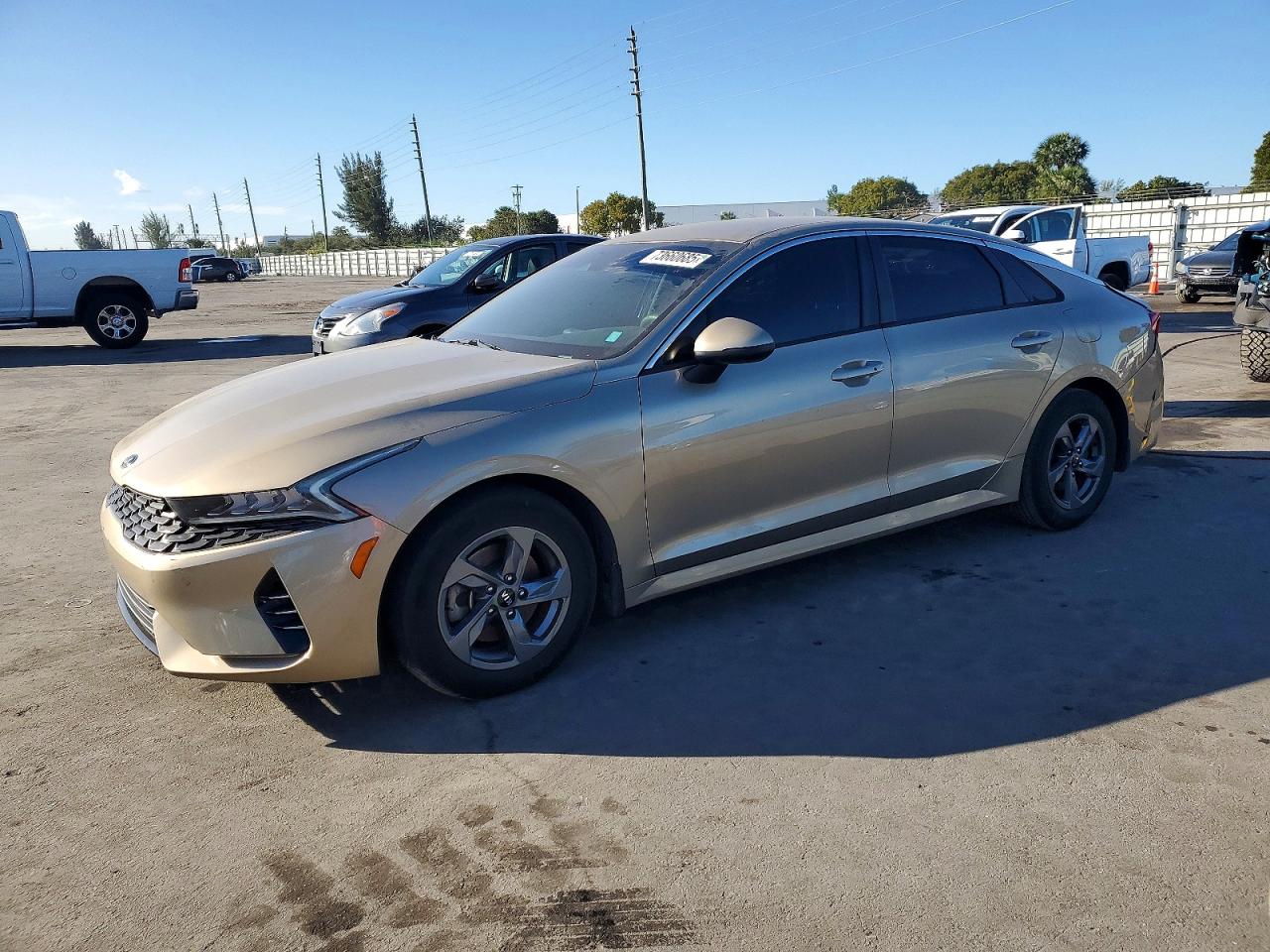 5XXG14J2XMG032848 · 2021 KIA K5