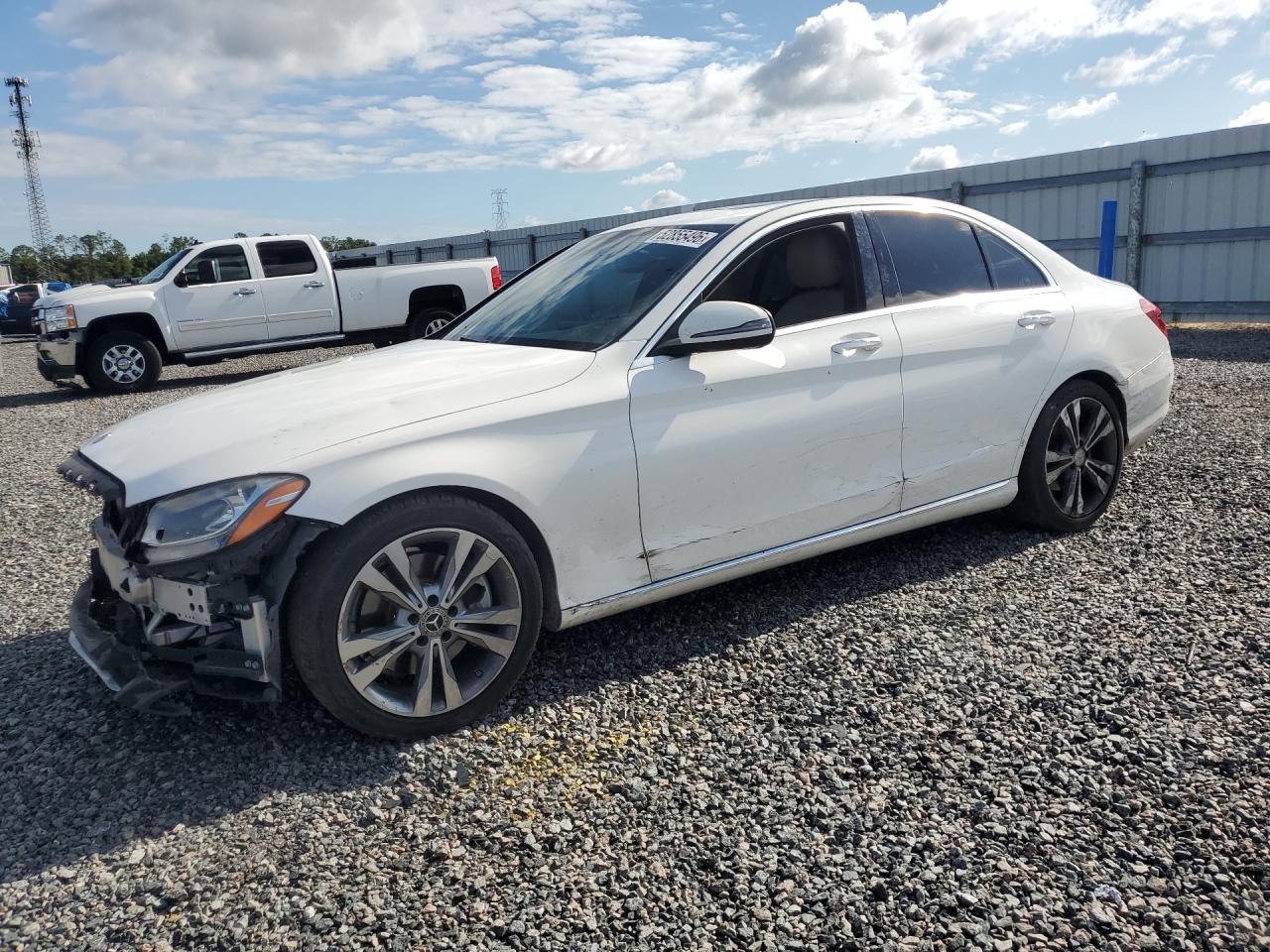 2018 MERCEDES-BENZ C