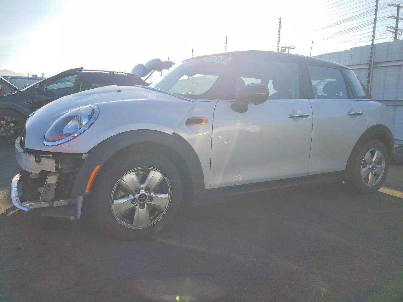 WMWXU1C55G2D10823 · 2016 MINI COOPER
