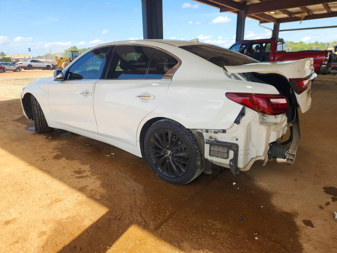 JN1EV7AP6JM359443 · 2018 INFINITI Q50 · 2/13