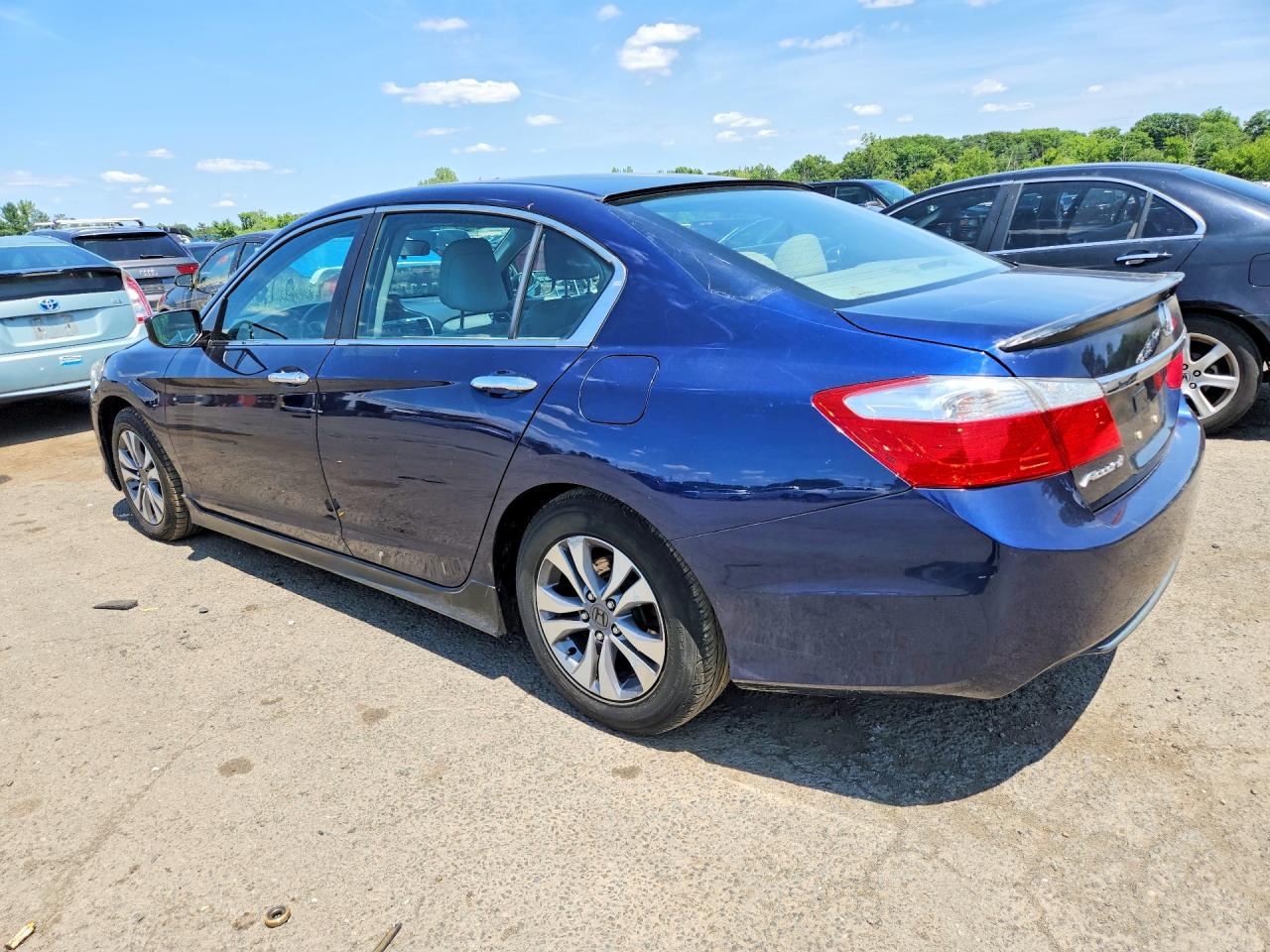 1HGCR2F37EA143742 · 2014 HONDA ACCORD · 2/12