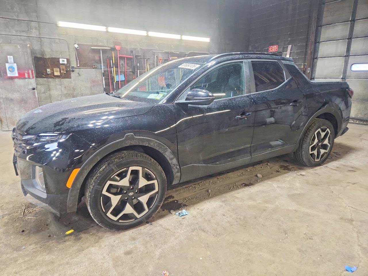 5NTJEDAFXPH055117 · 2023 HYUNDAI SANTA CRUZ