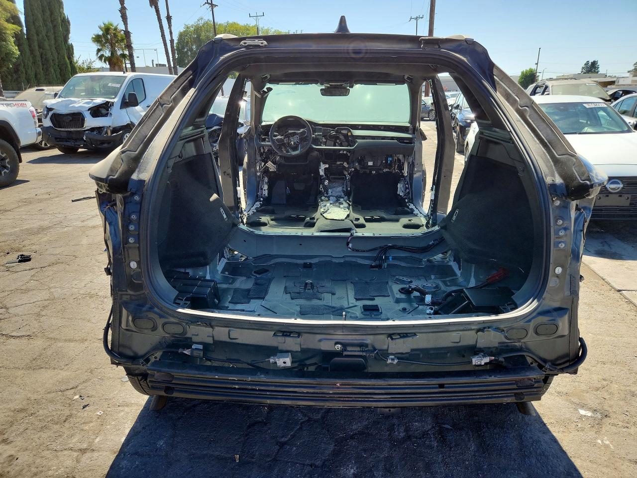 2T2BBMCA8SC076102 · 2025 LEXUS RX 350H · 6/13