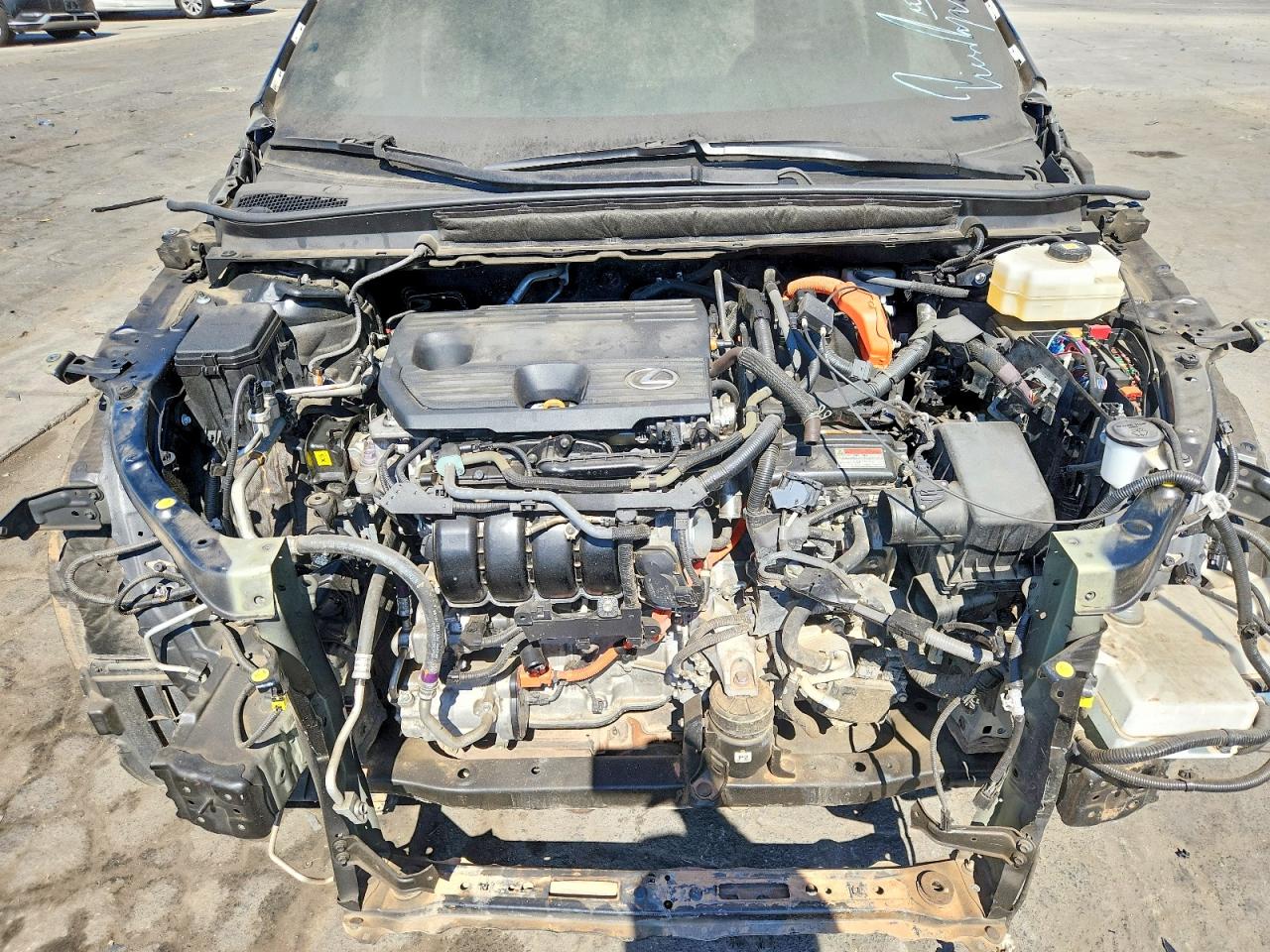 2T2BBMCA8SC076102 · 2025 LEXUS RX 350H · 12/13