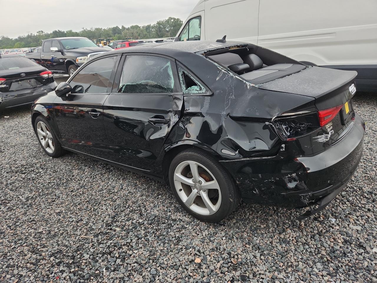 WAUACGFF6F1065564 · 2015 AUDI A3 · 2/12