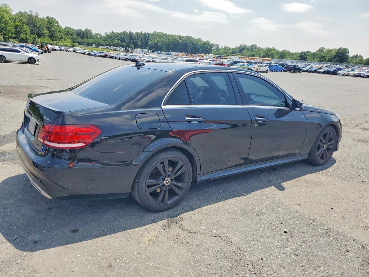 WDDHF8JBXGB175506 · 2016 MERCEDES-BENZ E · 3/12