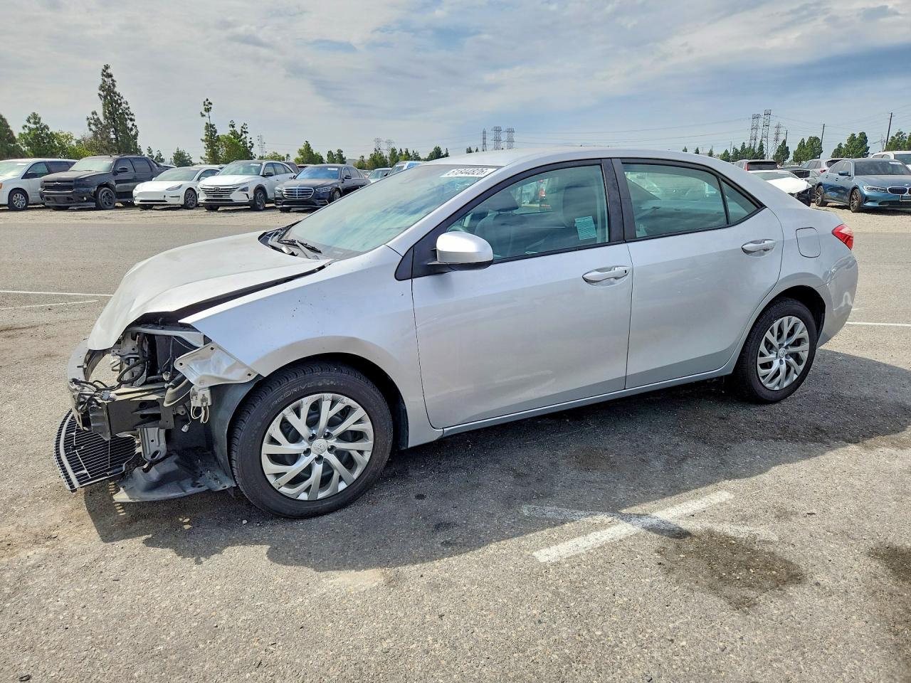2T1BURHE5KC157064 · 2019 TOYOTA COROLLA