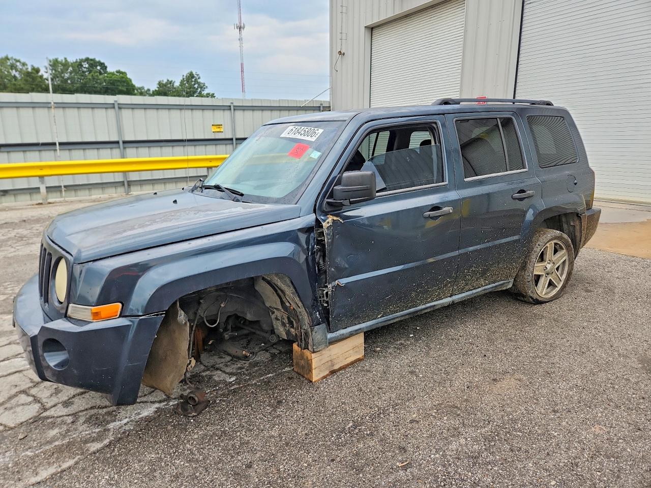1J8FT28W88D701940 · 2008 JEEP PATRIOT