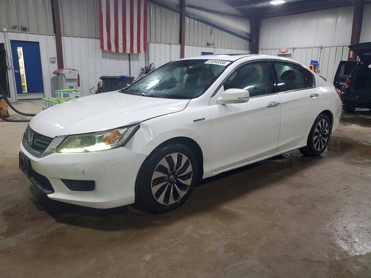 1HGCR6F52EA007317 · 2014 HONDA ACCORD