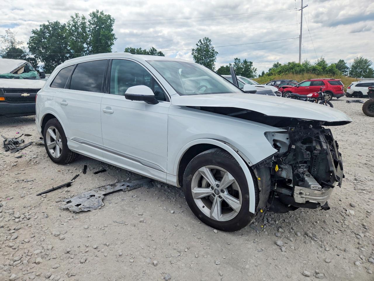 WA1LJAF76MD011355 · 2021 AUDI Q7 · 4/13