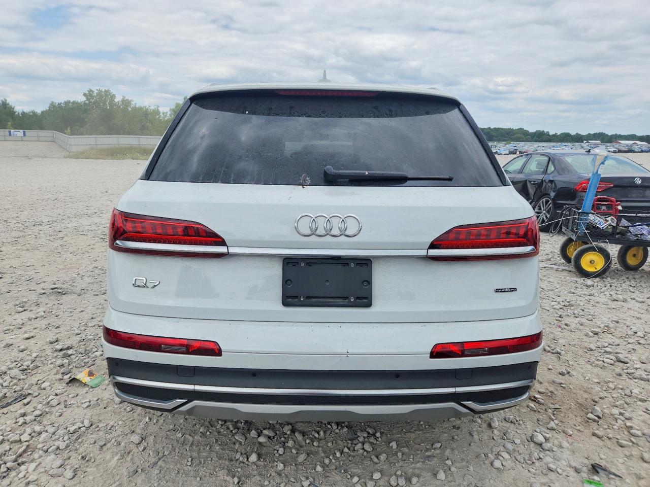 WA1LJAF76MD011355 · 2021 AUDI Q7 · 6/13
