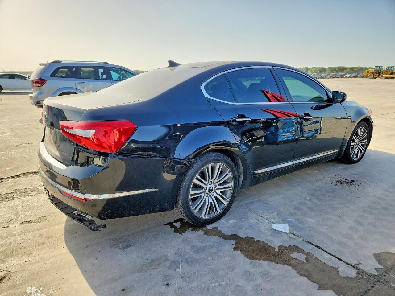 KNALN4D76G5198896 · 2016 KIA CADENZA · 3/12