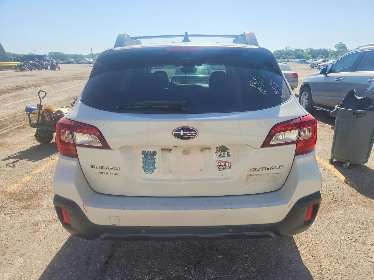 4S4BSANCXJ3371805 · 2018 SUBARU OUTBACK · 6/13