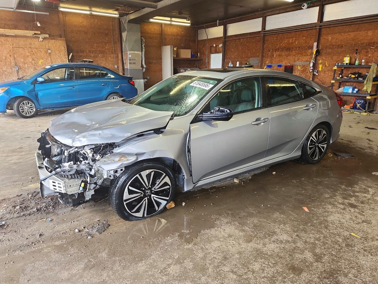 2HGFC1F78HH649856 · 2017 HONDA CIVIC
