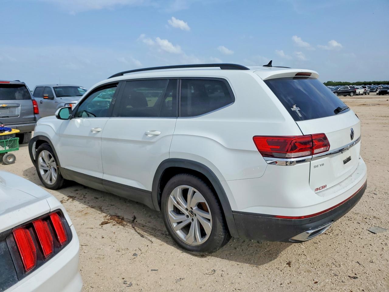 1V2HR2CA9MC583888 · 2021 VOLKSWAGEN ATLAS · 2/12