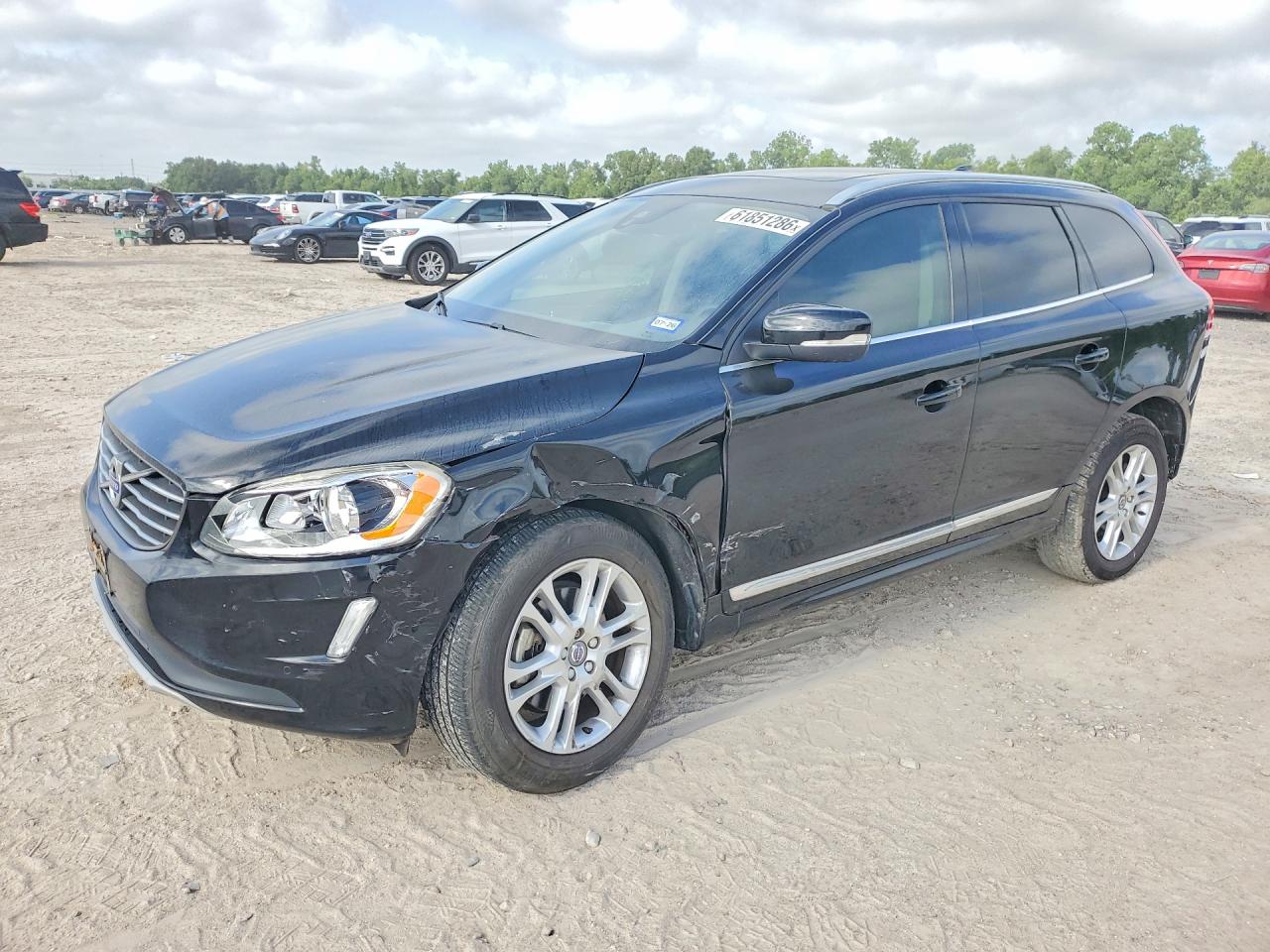 YV440MDK9G2911332 · 2016 VOLVO XC60