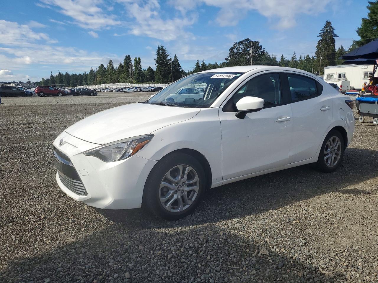 3MYDLBYV8HY162420 · 2017 TOYOTA YARIS IA