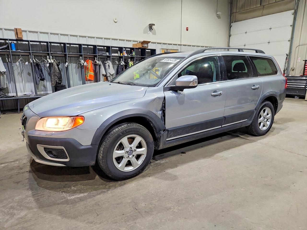 YV4940BZ6C1141836 · 2012 VOLVO XC70