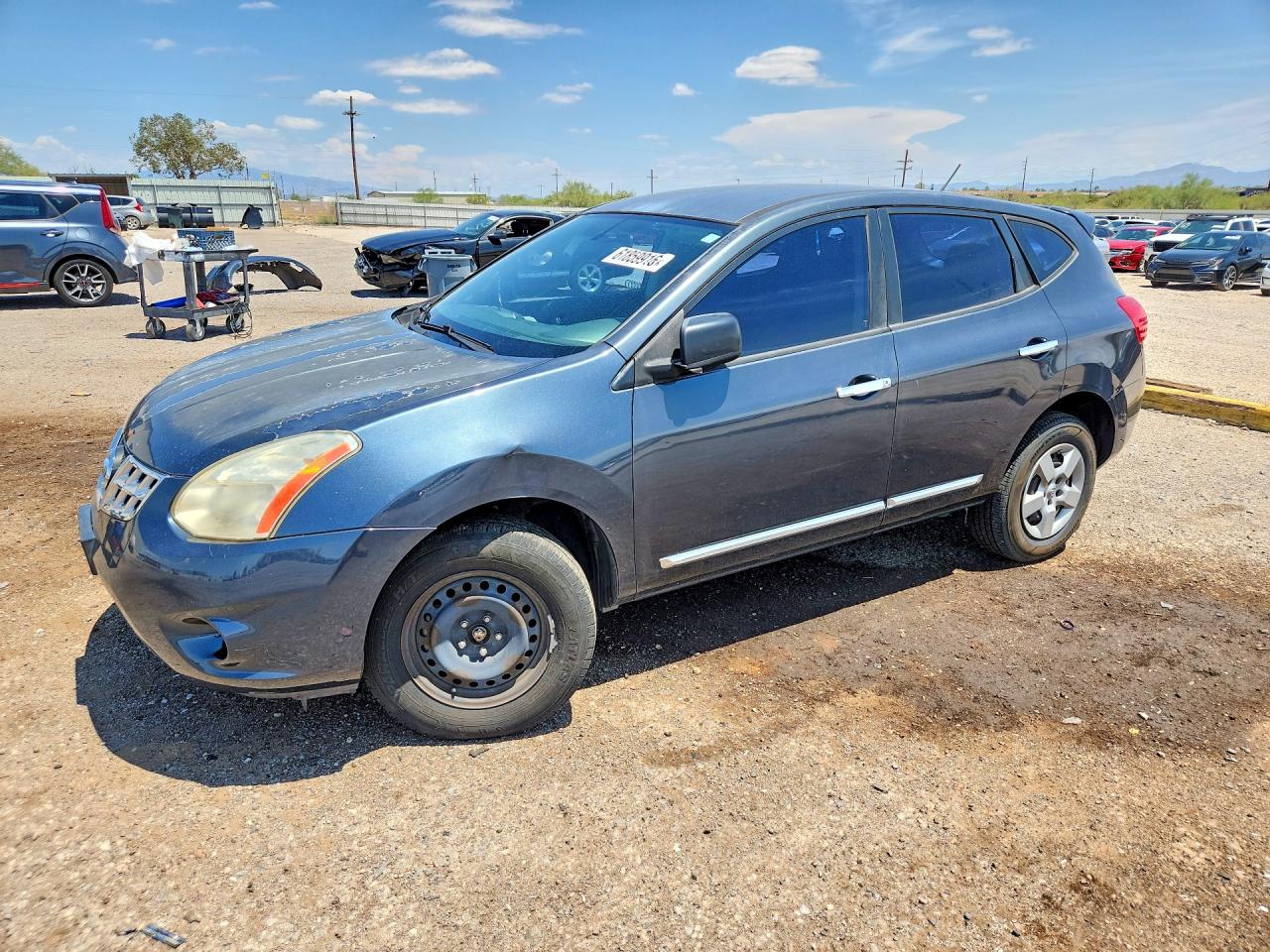 JN8AS5MT0DW536678 · 2013 NISSAN ROGUE