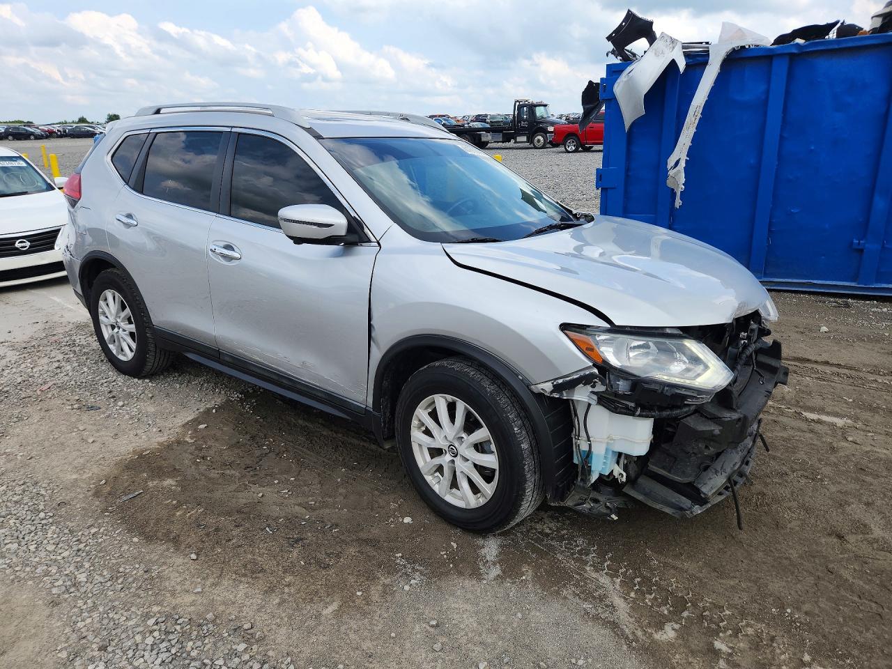5N1AT2MT7HC832064 · 2017 NISSAN ROGUE · 4/13