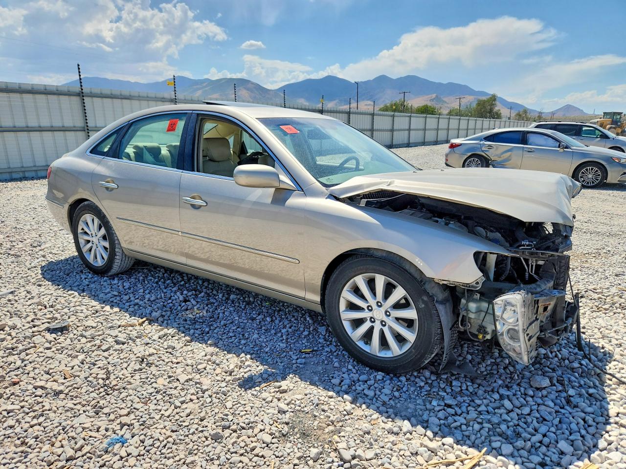 KMHFC46D89A358937 · 2009 HYUNDAI AZERA · 4/12