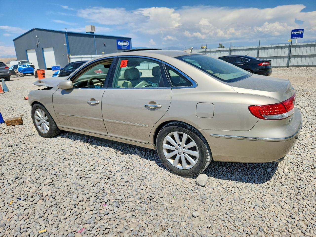 KMHFC46D89A358937 · 2009 HYUNDAI AZERA · 2/12