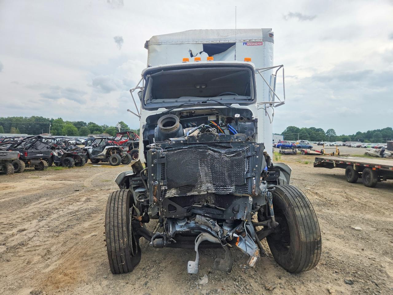 2NKHHM6X5KM257652 · 2019 KENWORTH CONSTRUCTION · 5/13