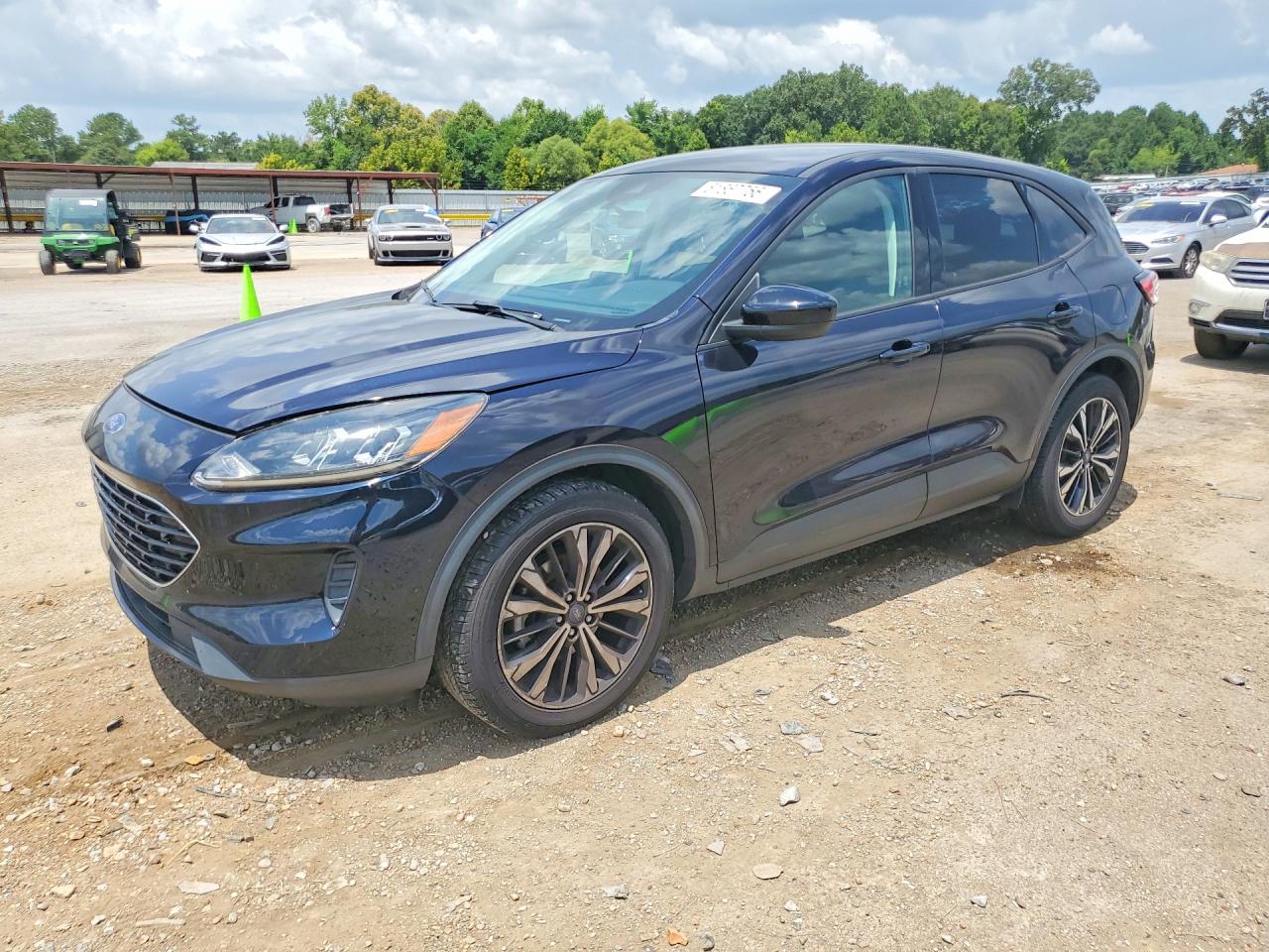 1FMCU0G69MUB00863 · 2021 FORD ESCAPE