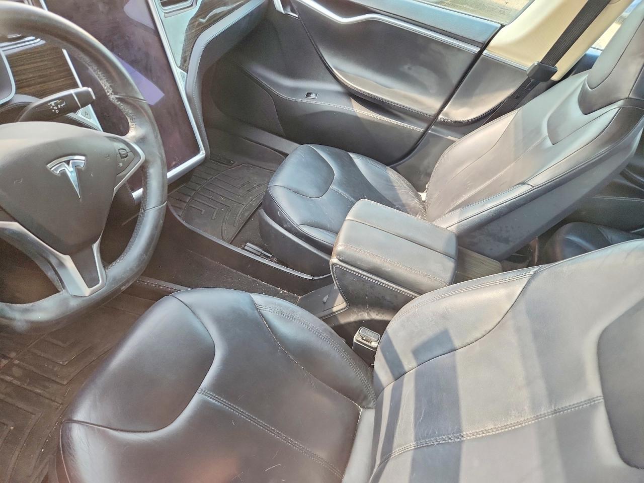 5YJSA1H16EFP51900 · 2014 TESLA MODEL S · 8/12