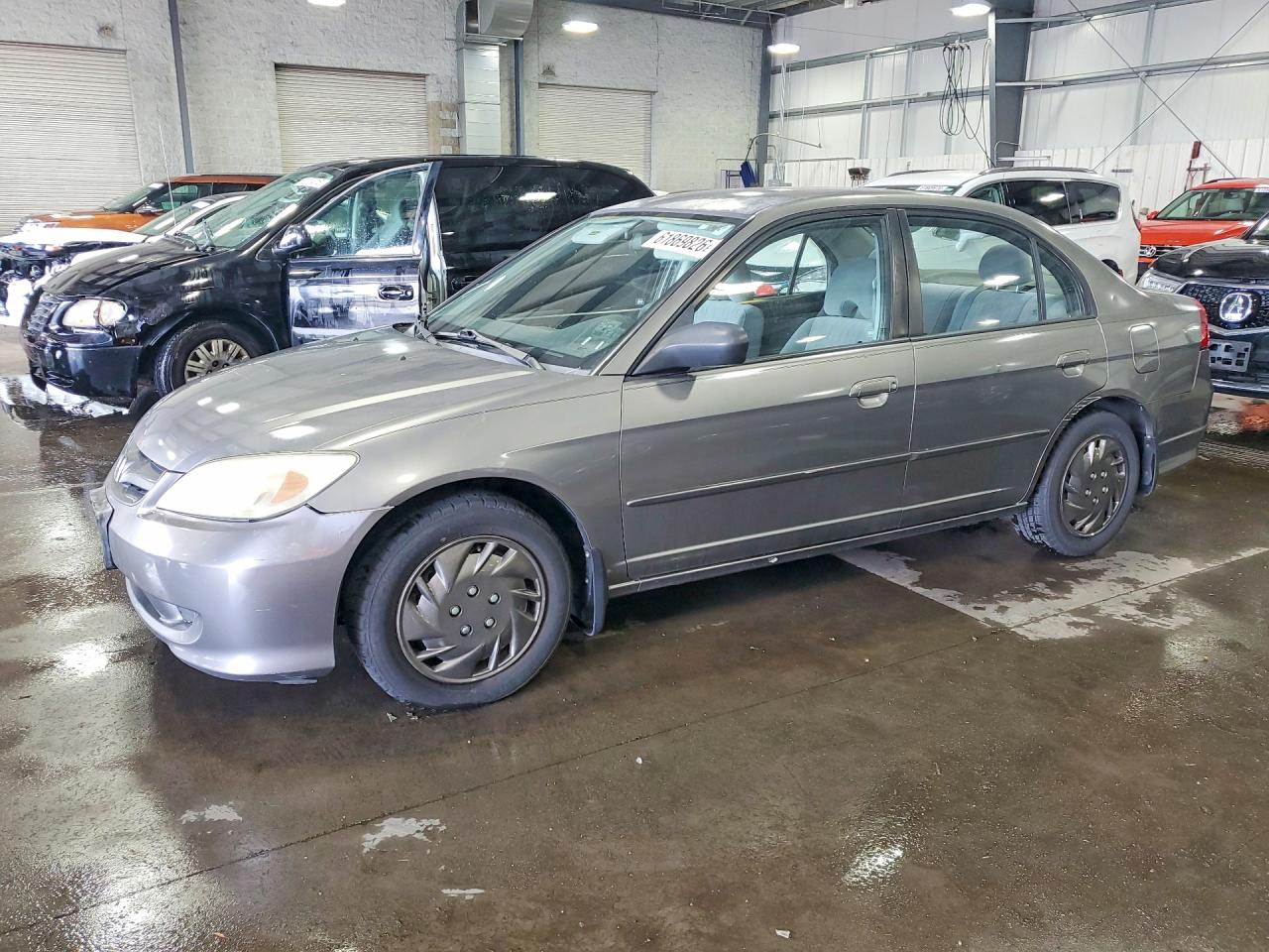 2HGES16695H599647 · 2005 HONDA CIVIC