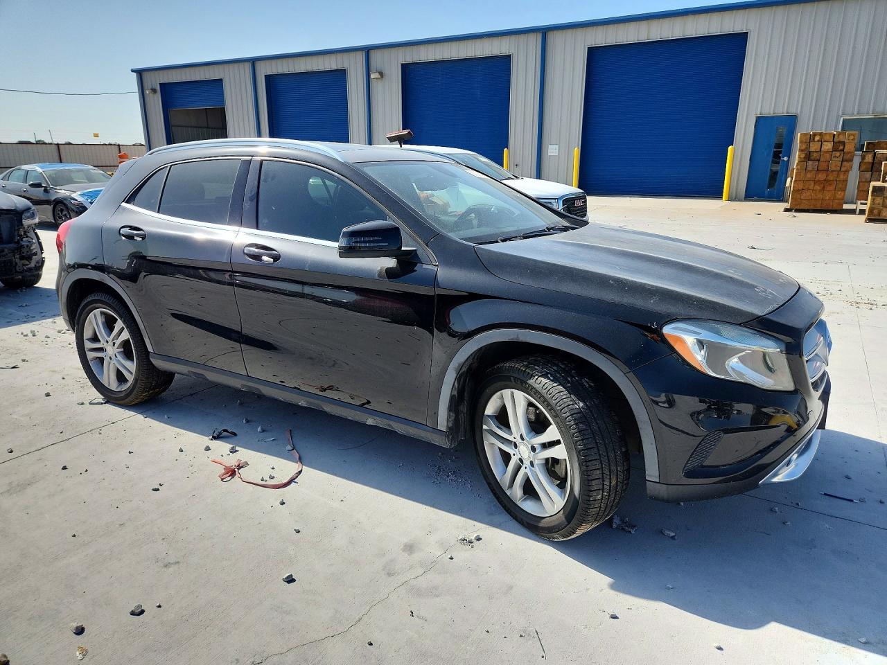 WDCTG4EB0FJ116273 · 2015 MERCEDES-BENZ GLA · 4/13