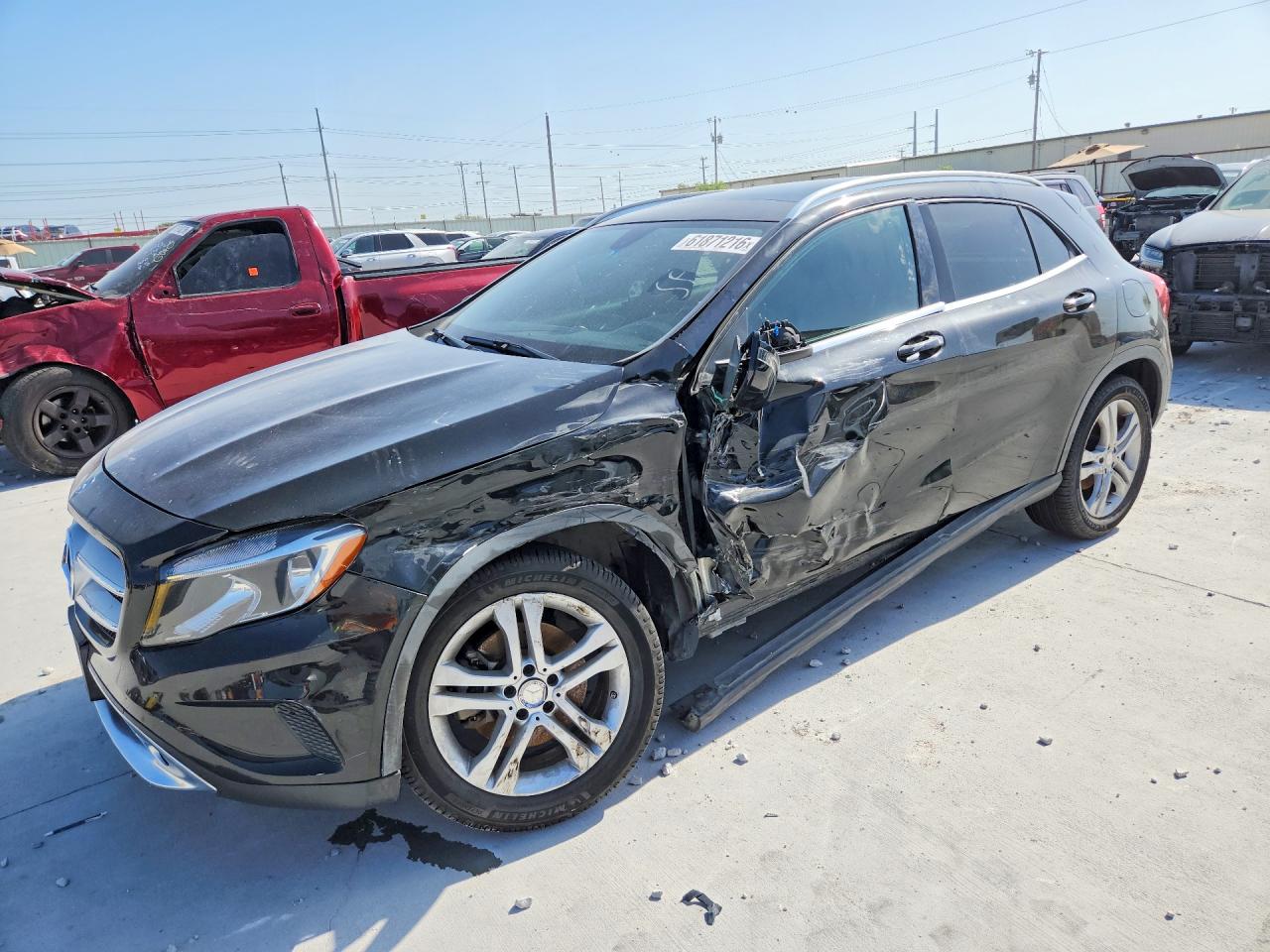 WDCTG4EB0FJ116273 · 2015 MERCEDES-BENZ GLA